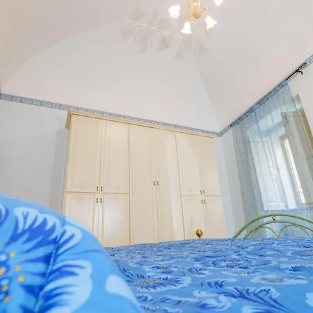 Da Nonna Generosa Holiday home Melfi